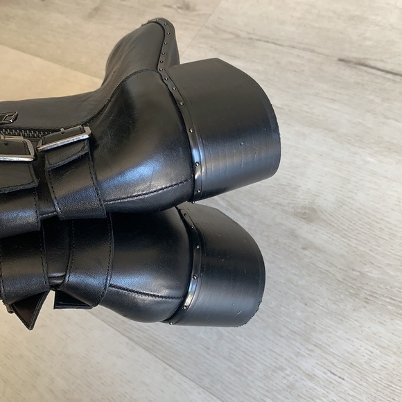 Bleecker & Bond Georgia leather booties buckles - Picture 10 of 14